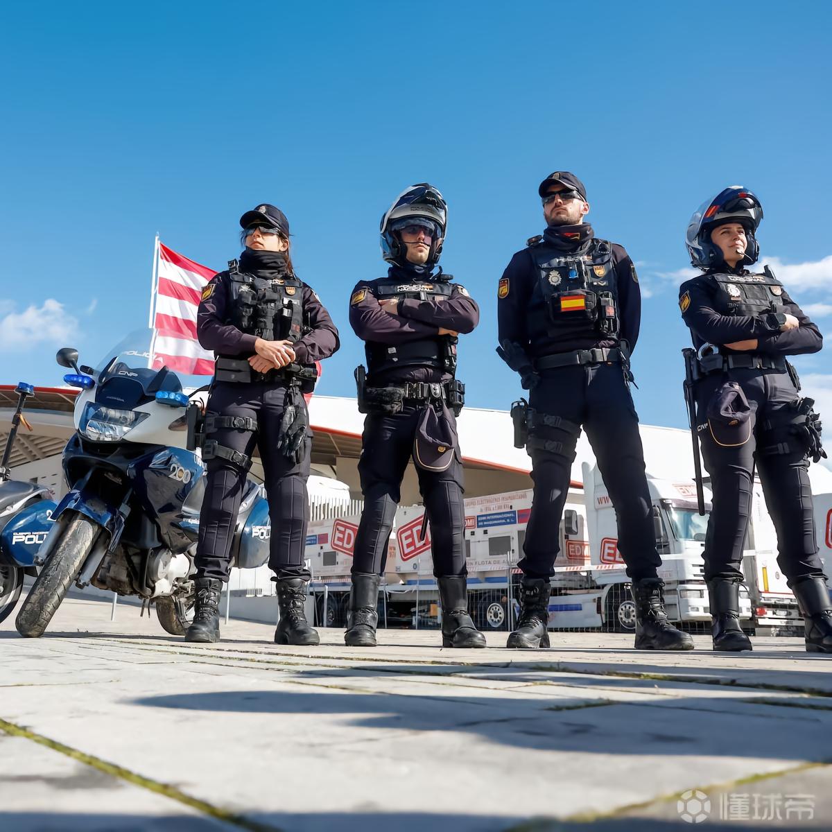 阿斯：3500名曼联球迷将赴马竞客场，马德里部署1200名警力